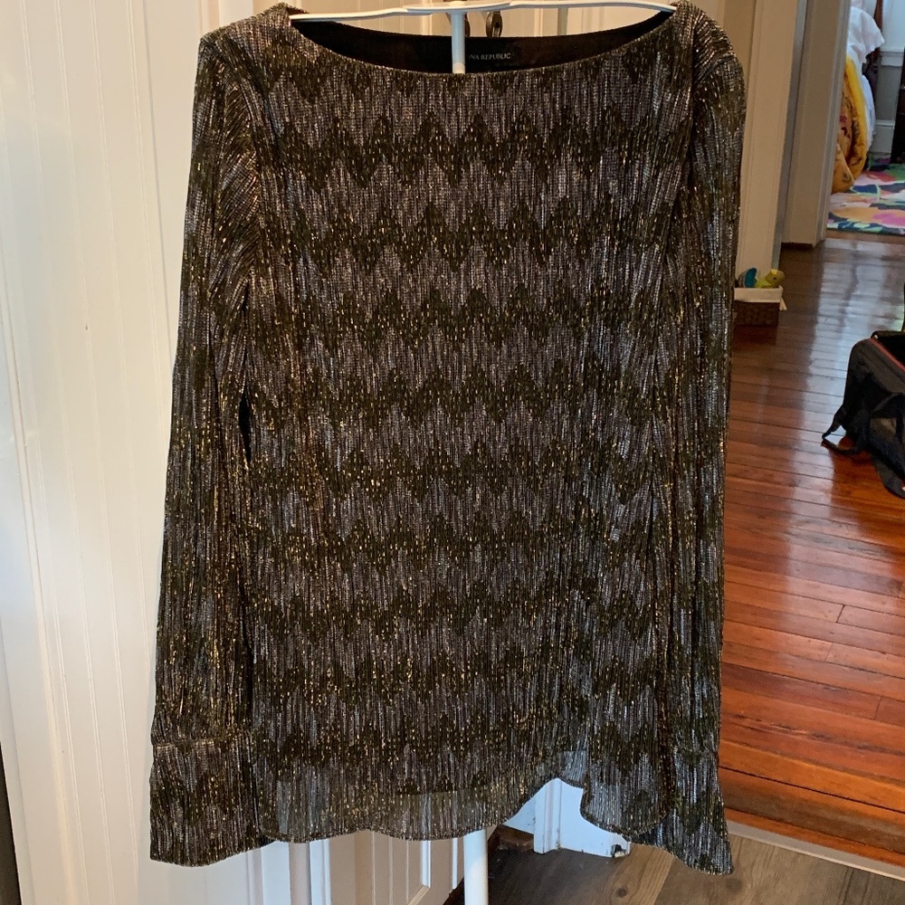 Banana Republic metallic blouse in size small Tall. Hard to find